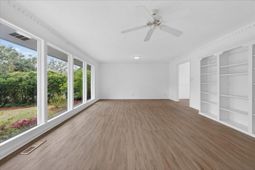 1568 Oak Island Drive photo 4
