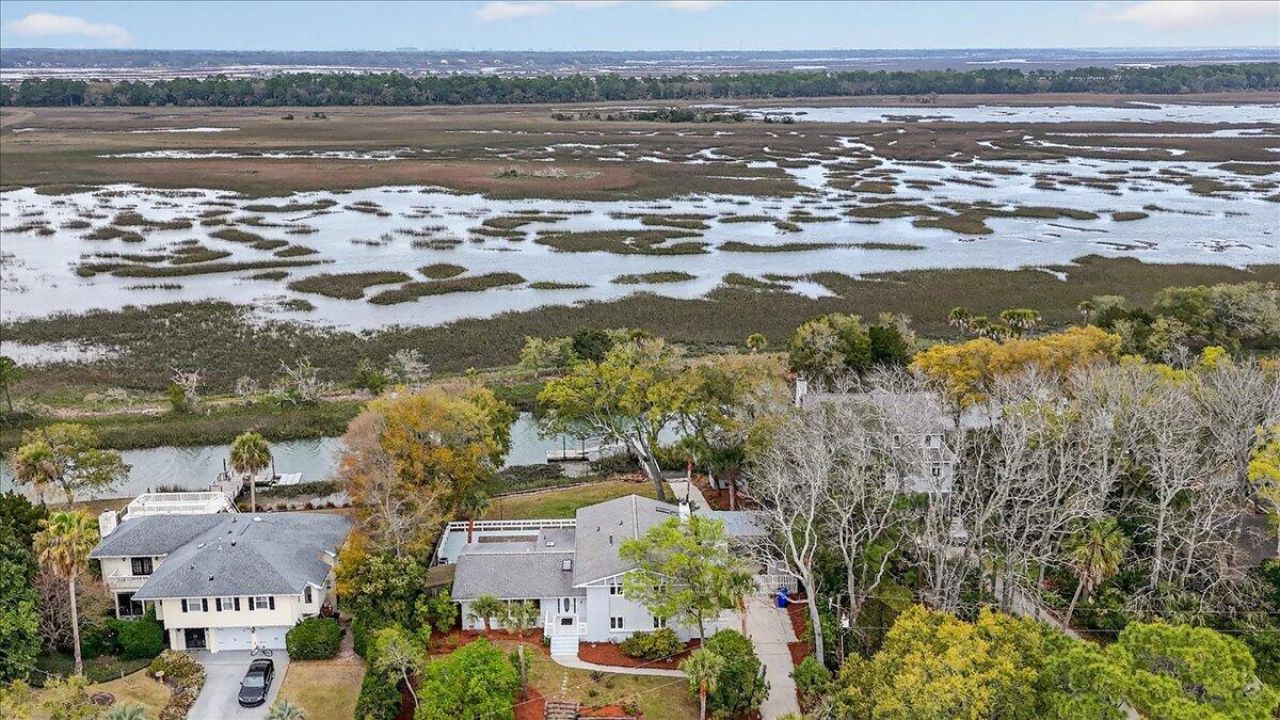 1568 Oak Island Drive Photo 41