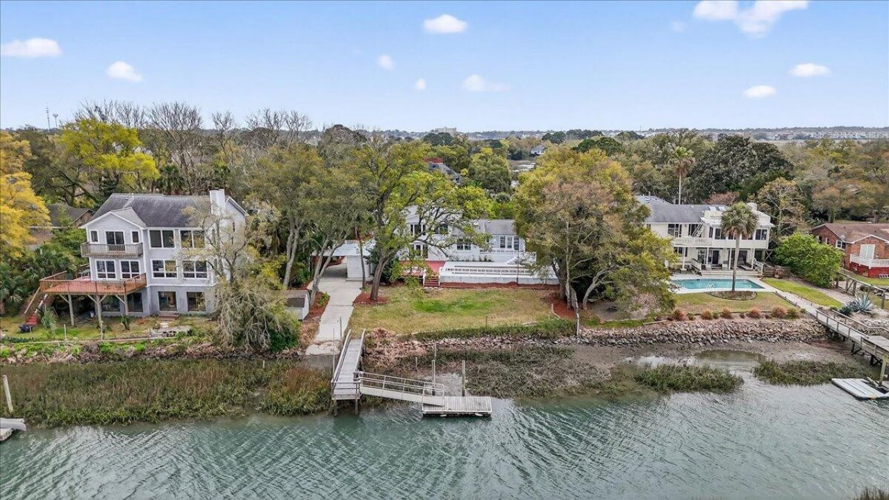 1568 Oak Island Drive Photo 45