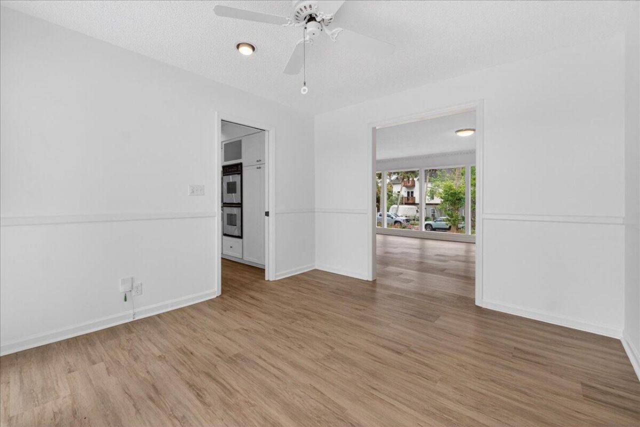 1568 Oak Island Drive Photo 7