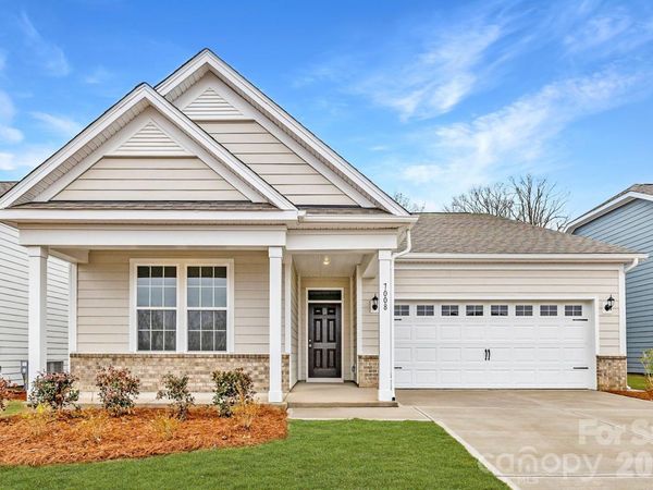 7008 Barbara Jean Lane , Wingate, NC 28174