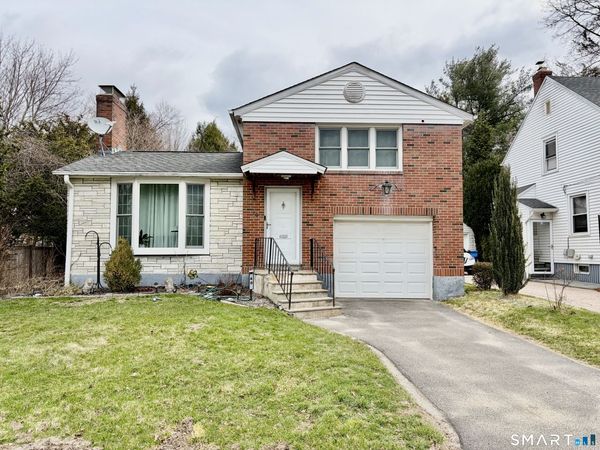 40 Robert, Waterbury, CT 06710