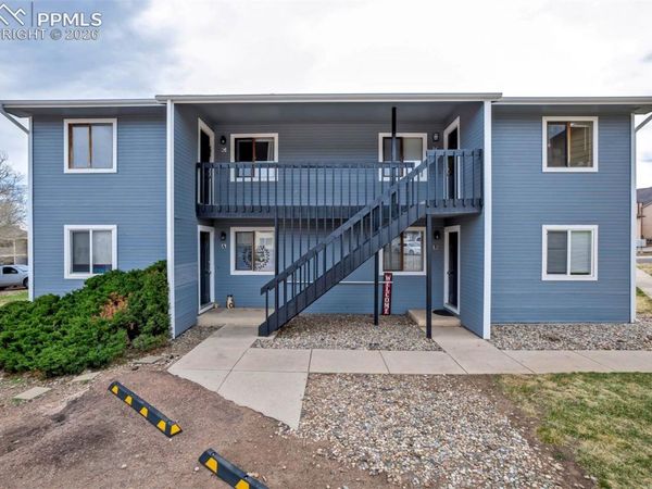 6935 Peyote Way, Colorado Springs, CO 80919