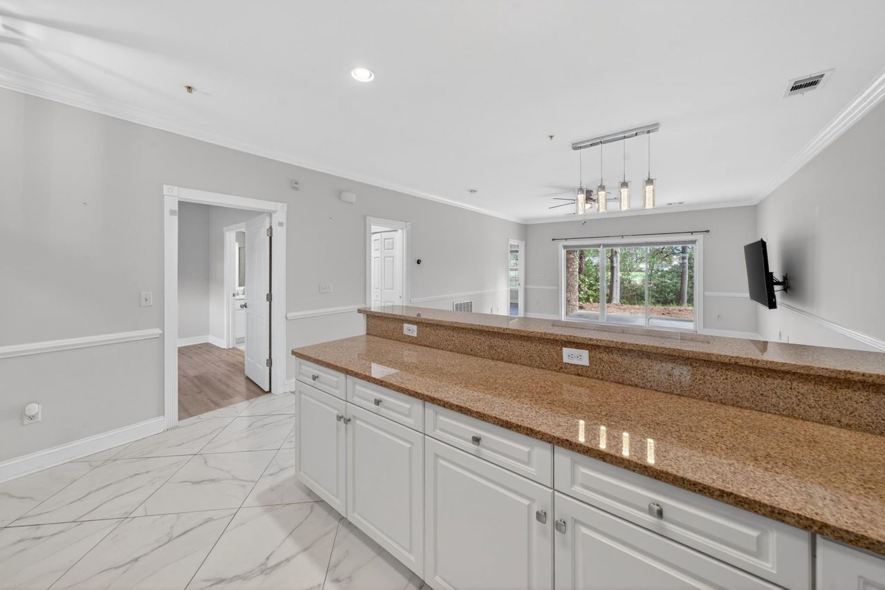 109 South Shore Blvd. Photo 11