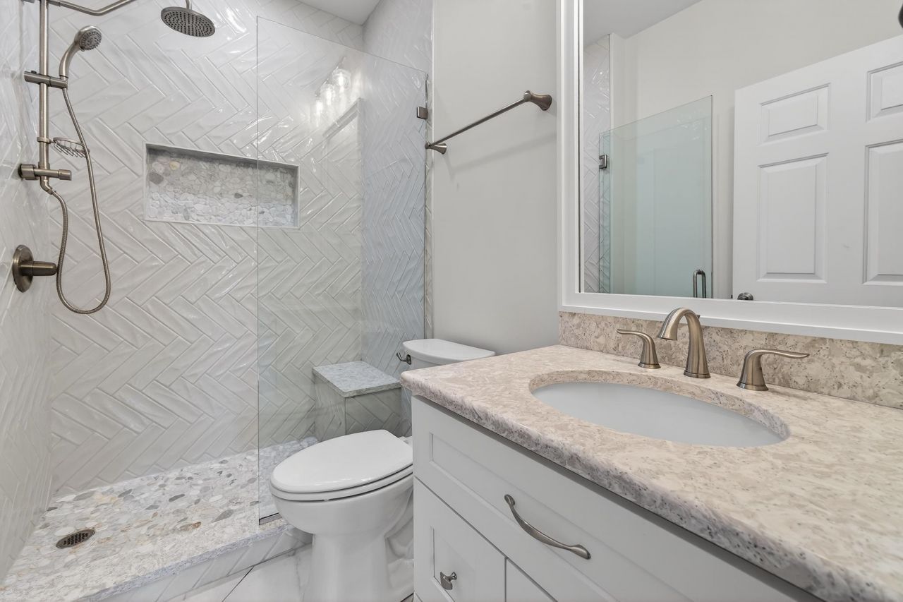 109 South Shore Blvd. Photo 20