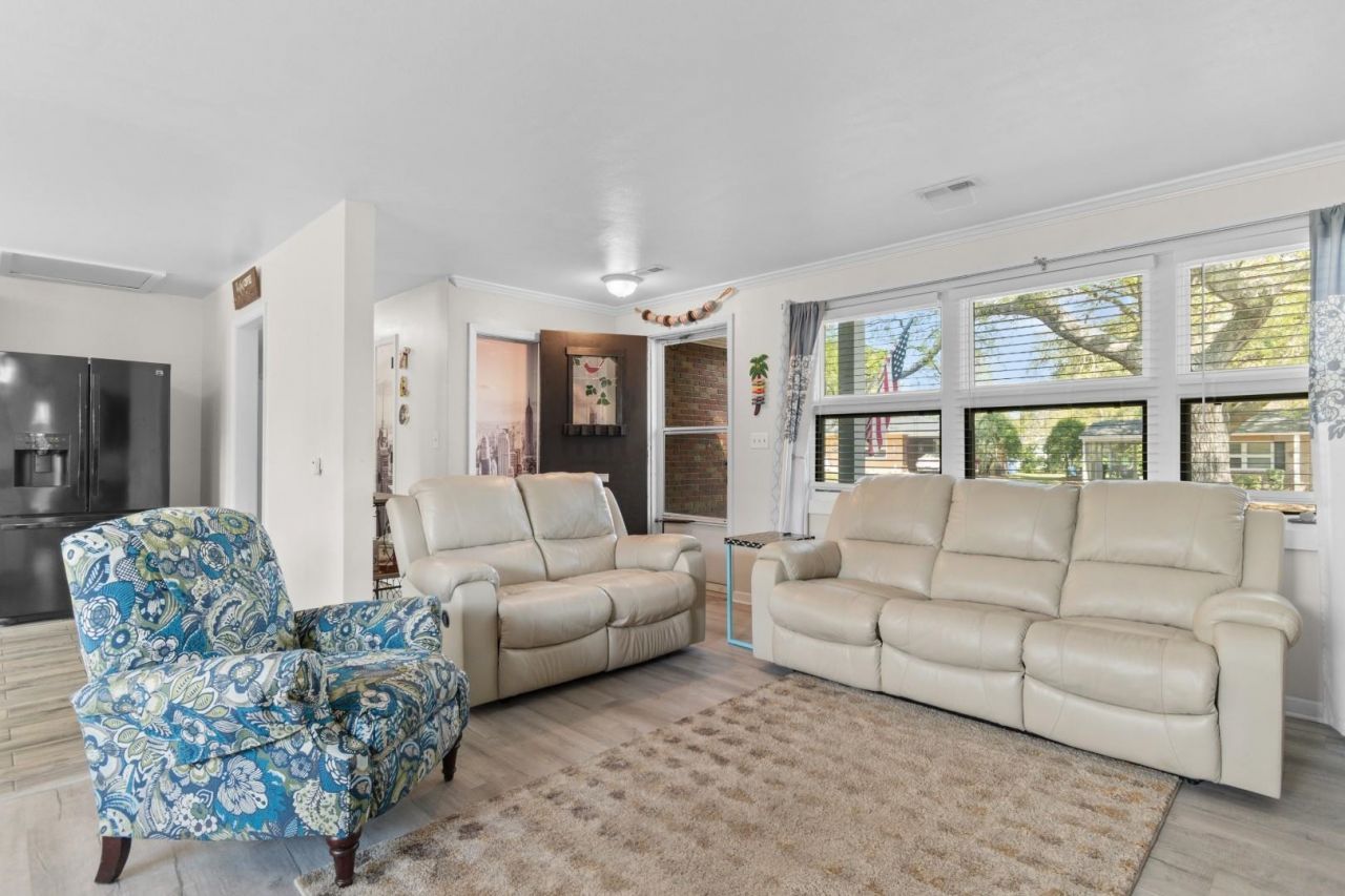 643 Quince Ave. Photo 10