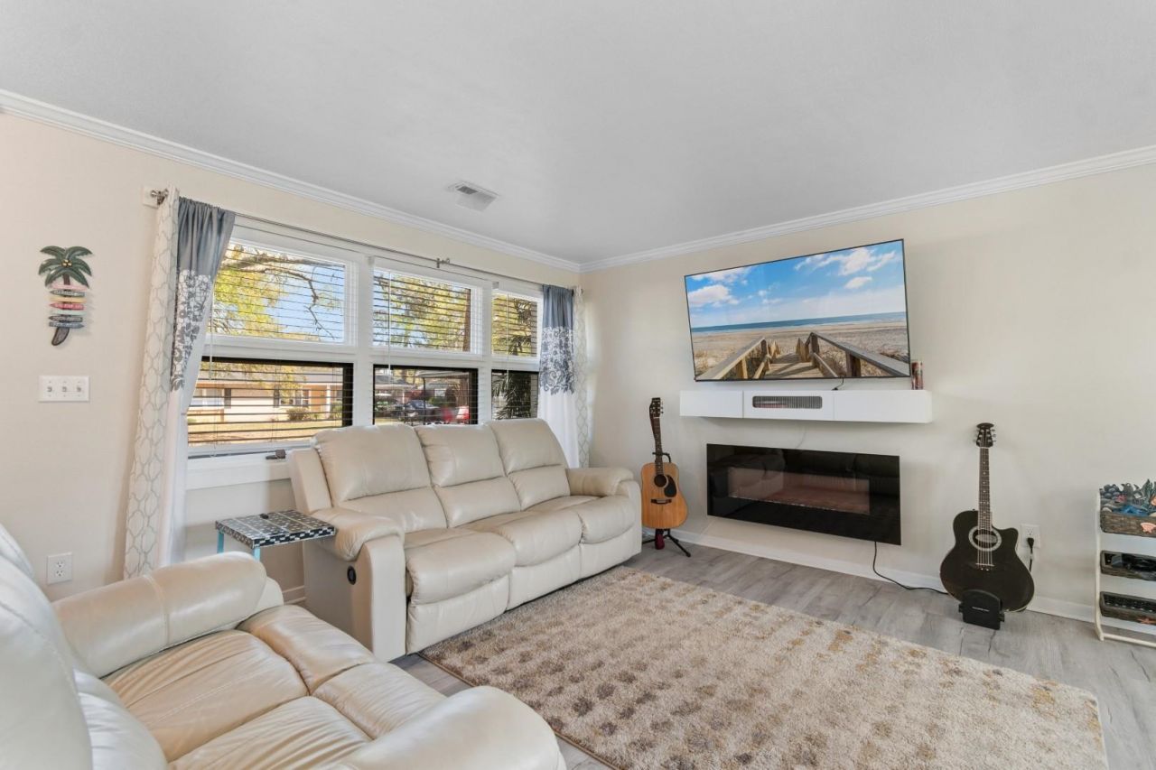 643 Quince Ave. Photo 11