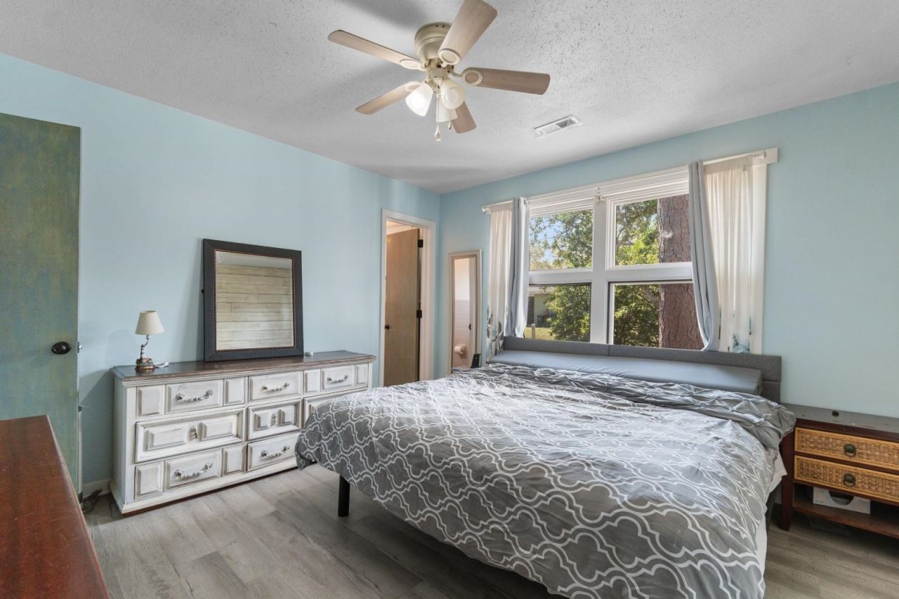 643 Quince Ave. Photo 15