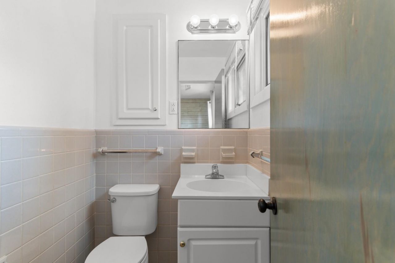 643 Quince Ave. Photo 16