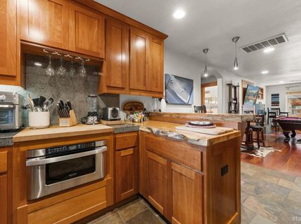 962 Modesto Avenue, South Lake Tahoe, CA 96150 Photo