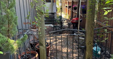 962 Modesto Avenue, South Lake Tahoe, CA 96150 Photo