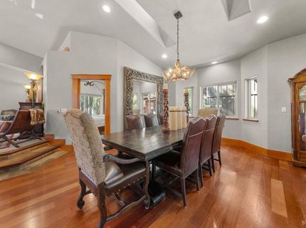 962 Modesto Avenue, South Lake Tahoe, CA 96150 Photo