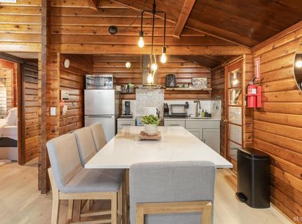 861 Gardner Street, South Lake Tahoe, CA 96150 Photo