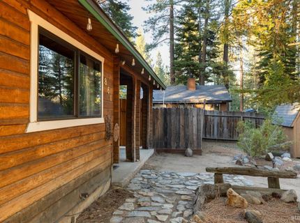 861 Gardner Street, South Lake Tahoe, CA 96150 Photo