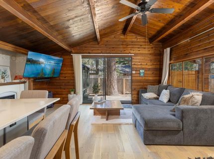 861 Gardner Street, South Lake Tahoe, CA 96150 Photo