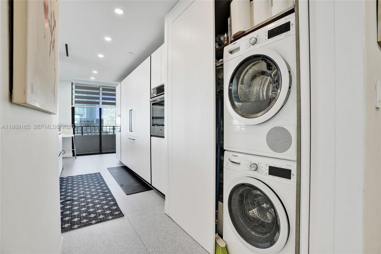 520 Brickell Key Dr , Unit A1015, Miami, FL 33131 Photo