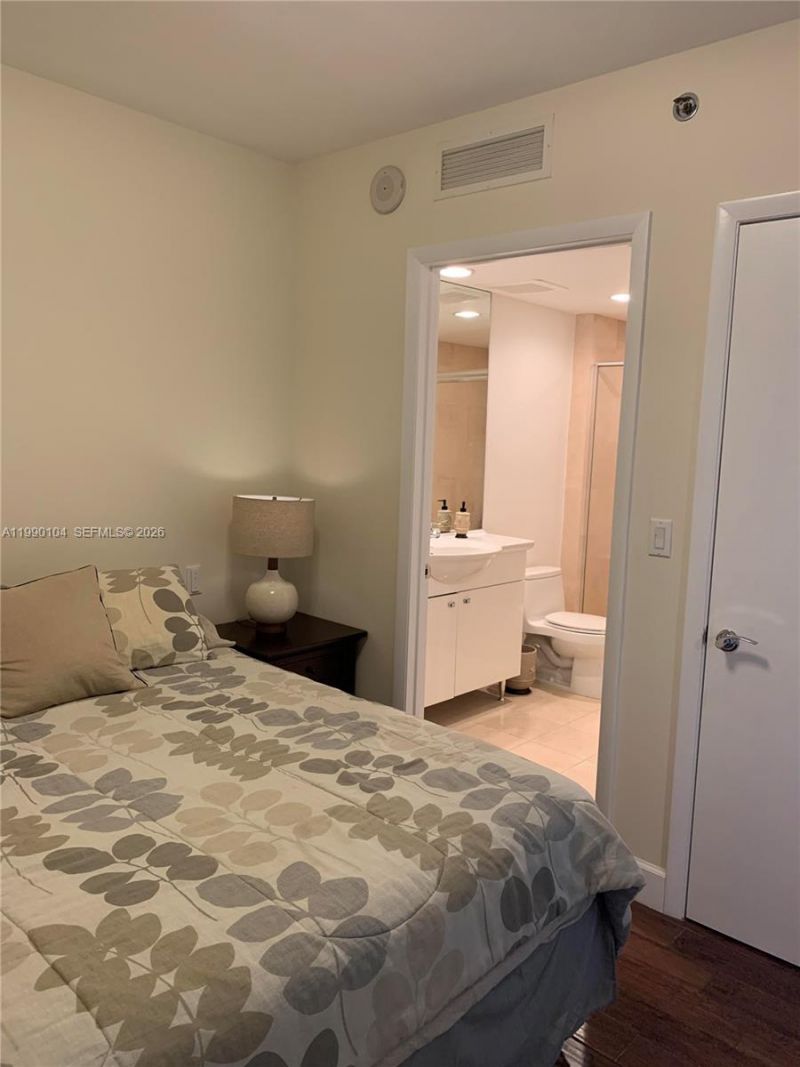 1850 S Ocean Dr , Unit 2303, Hallandale Beach, FL 33009 Photo