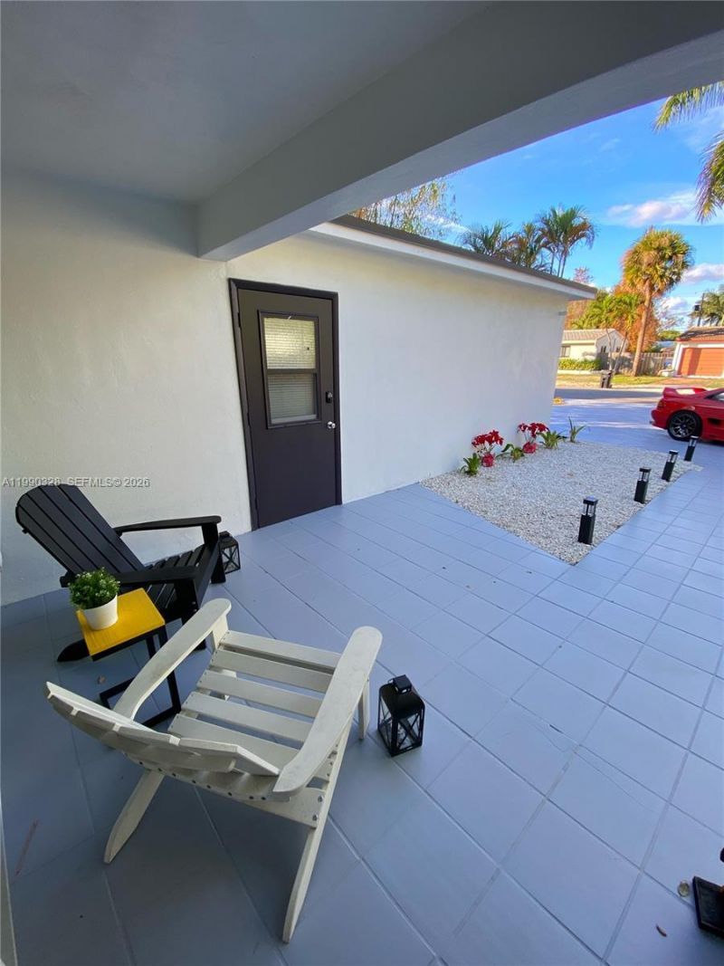 1000 SW 32nd St , Fort Lauderdale, FL 33315 Photo