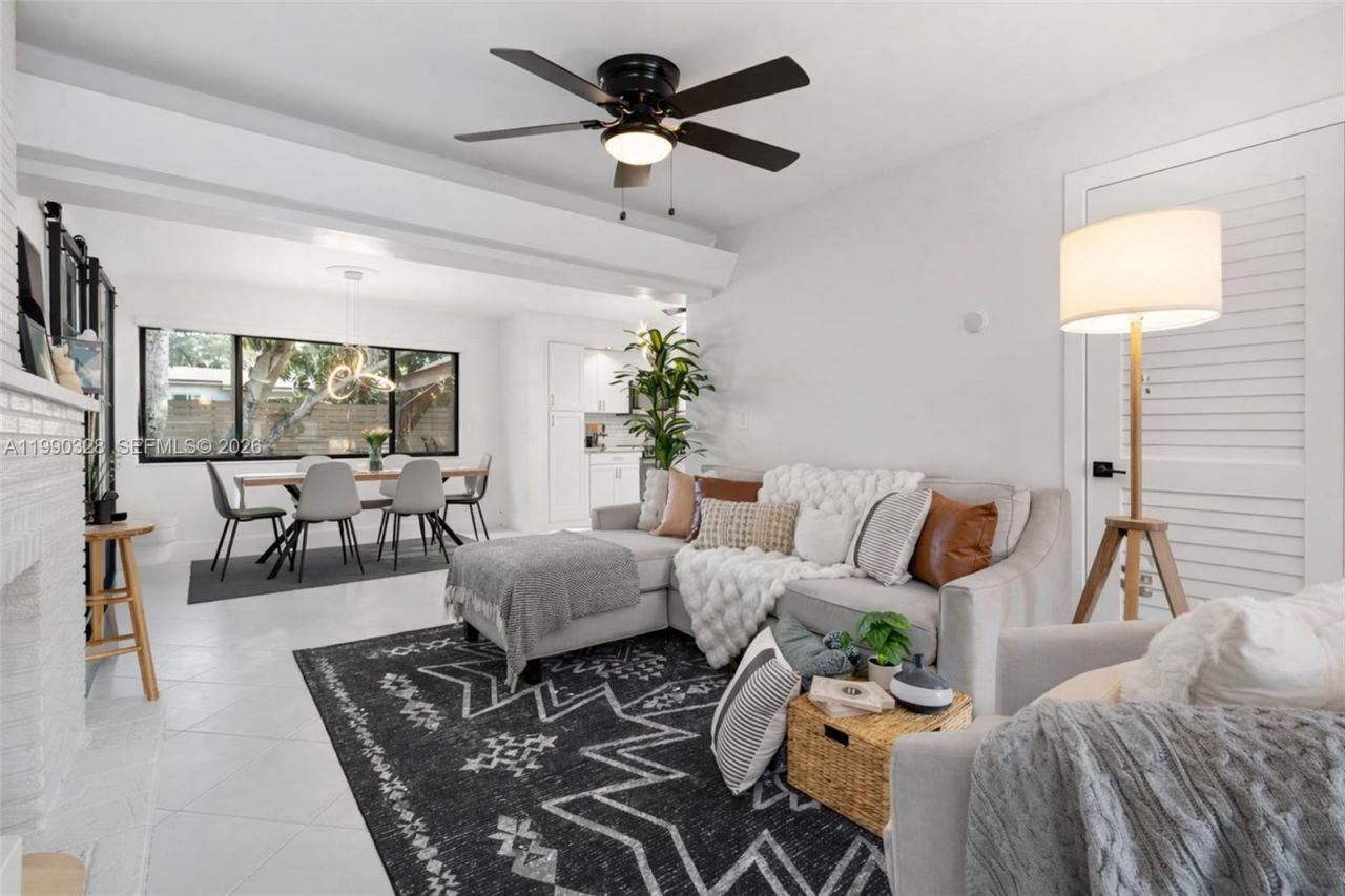 1000 SW 32nd St , Fort Lauderdale, FL 33315 Photo