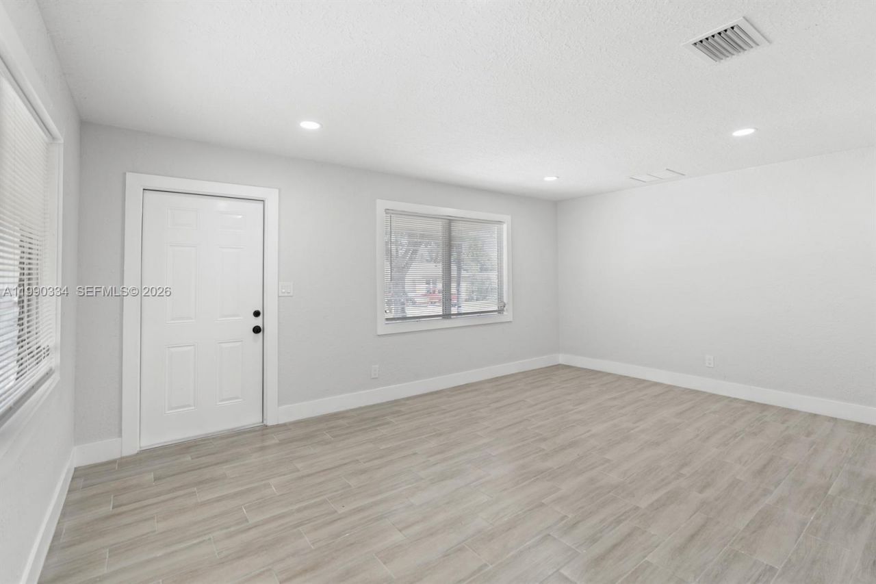 812 32nd St , West Palm Beach, FL 33407 Photo