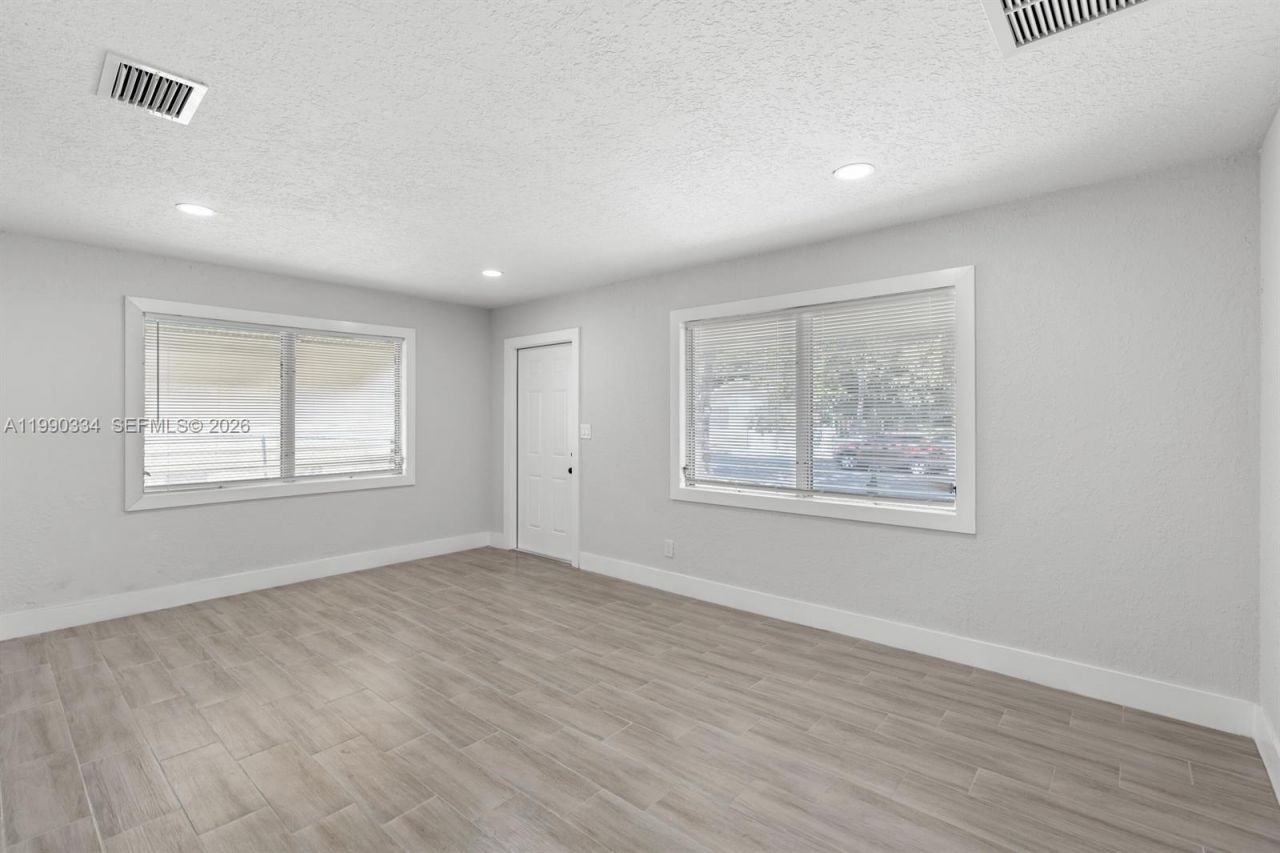 812 32nd St , West Palm Beach, FL 33407 Photo