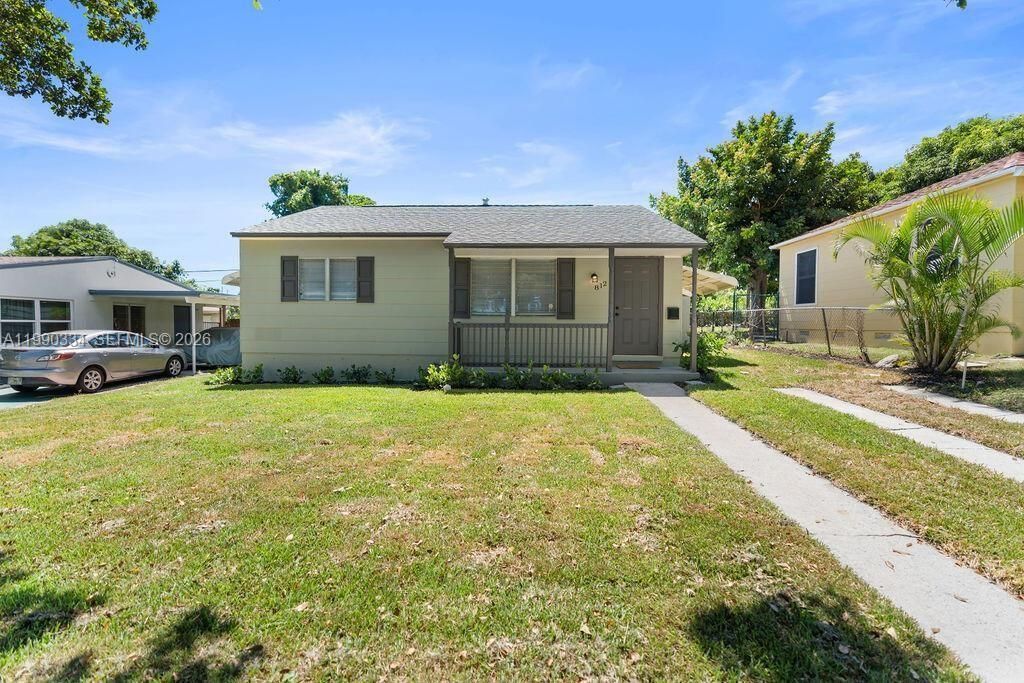 812 32nd St , West Palm Beach, FL 33407 Photo