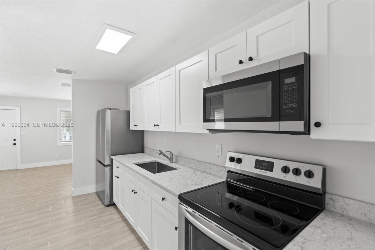 812 32nd St , West Palm Beach, FL 33407 Photo