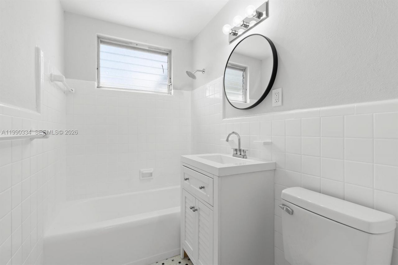 812 32nd St , West Palm Beach, FL 33407 Photo