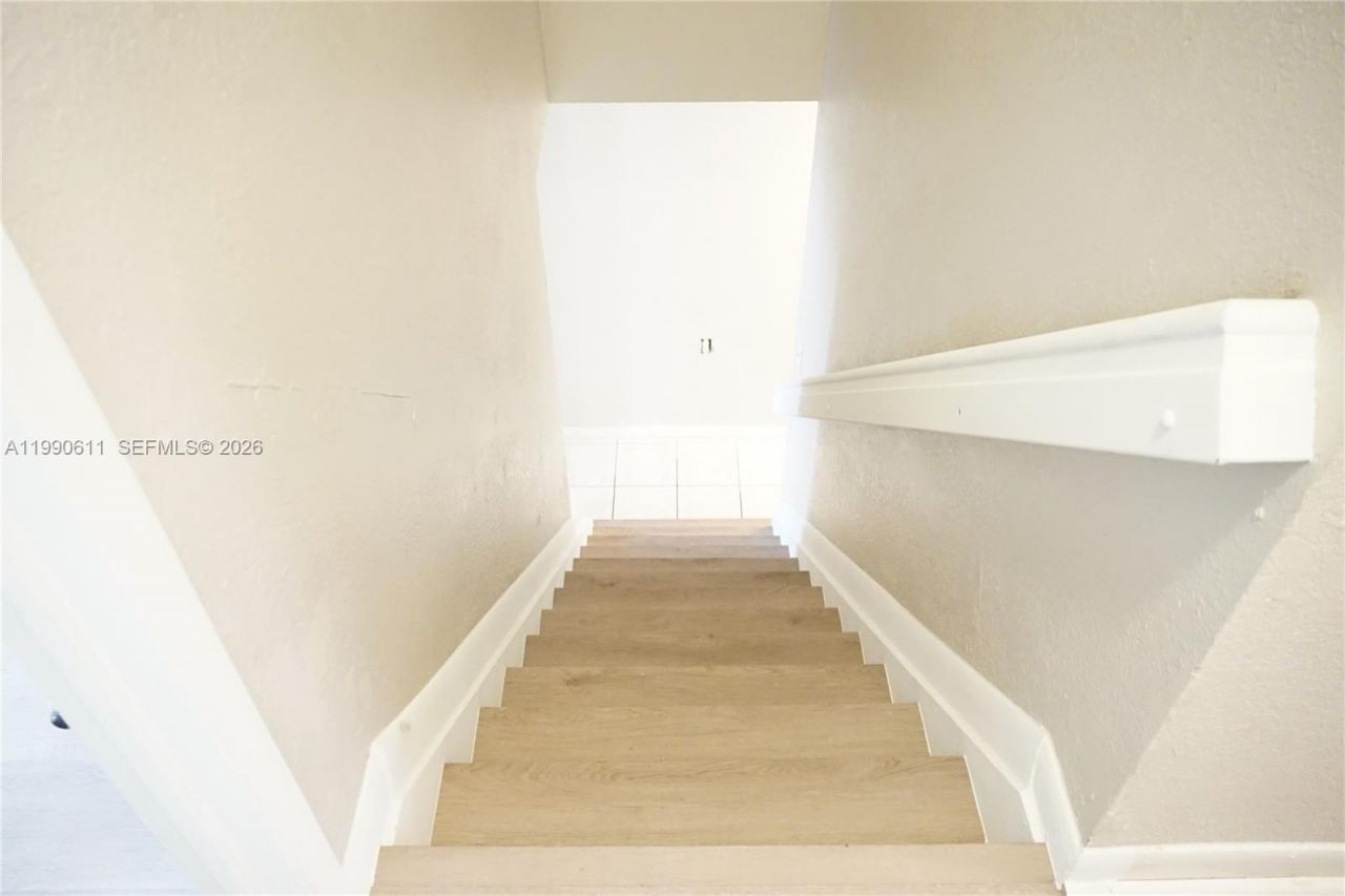 331 NW 82nd Avenue, Unit 1303, Miami, FL 33126 Photo