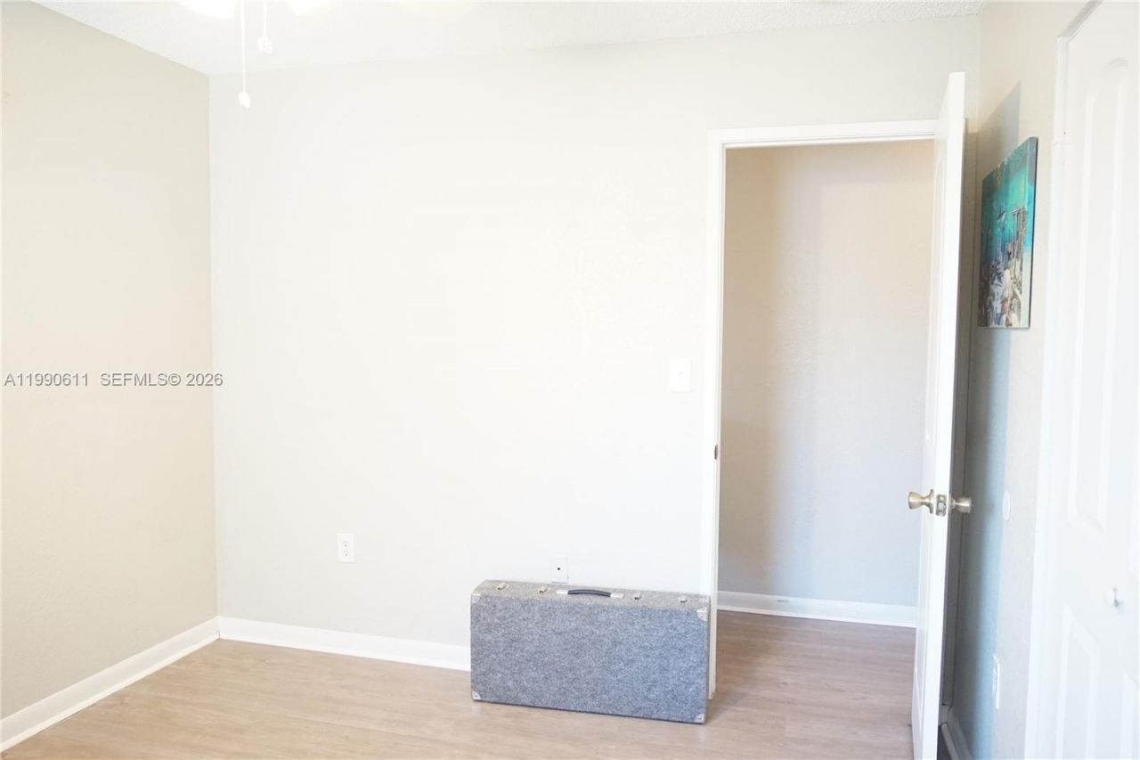 331 NW 82nd Avenue, Unit 1303, Miami, FL 33126 Photo