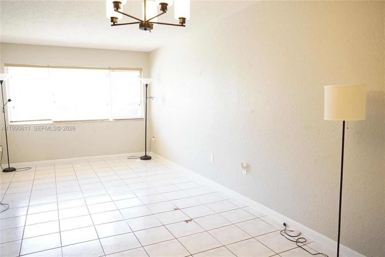 331 NW 82nd Avenue, Unit 1303, Miami, FL 33126 Photo