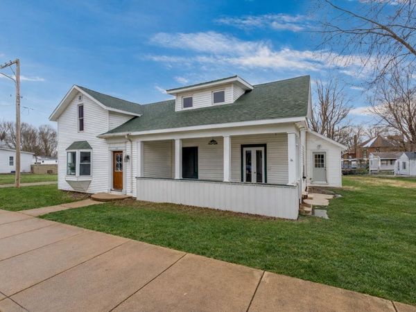 116 S Walnut Street, Etna Green, IN 46524