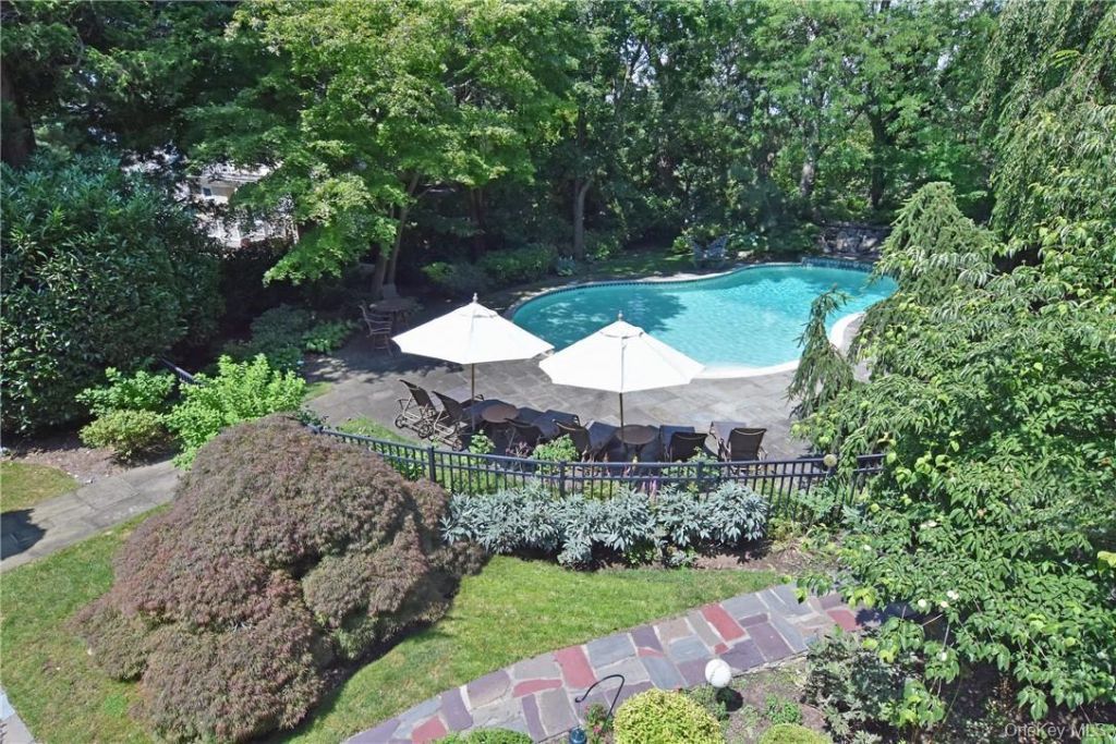 247 Pelhamdale Avenue , Pelham, NY 10803 Main Photo