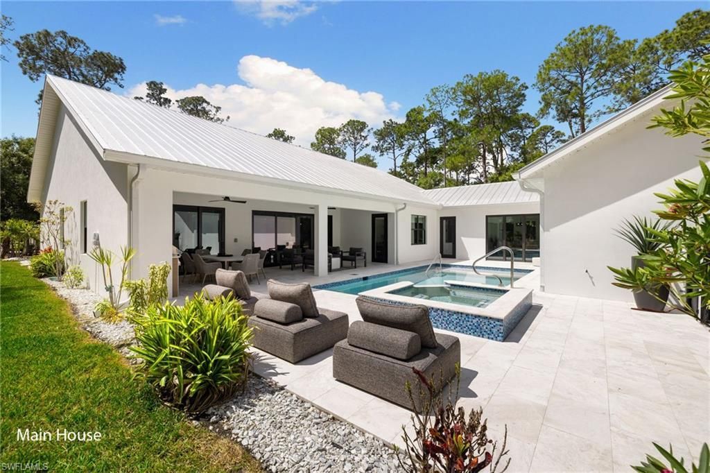 3475 3rd Ave Sw, Naples, FL 34117 Photo