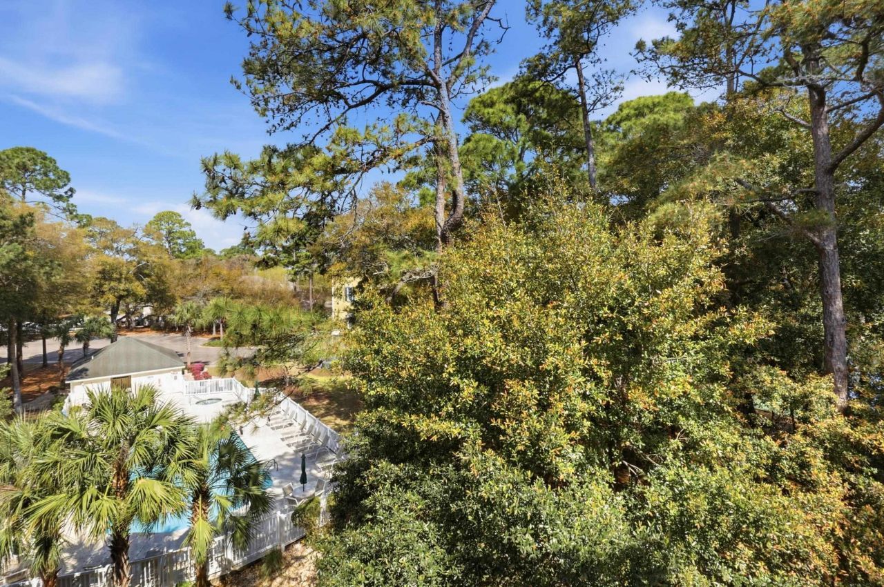 601 Hillside Dr. N Photo 14