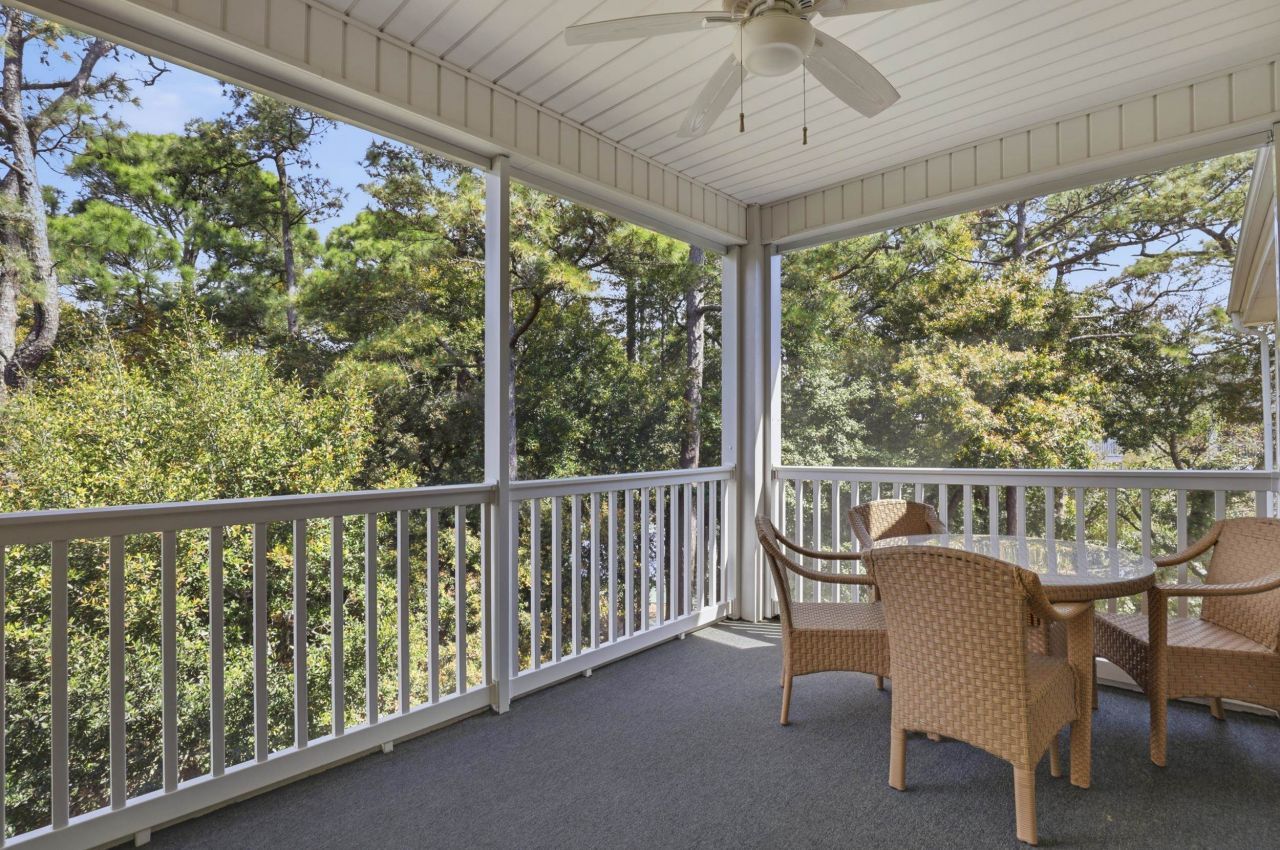 601 Hillside Dr. N Photo 15