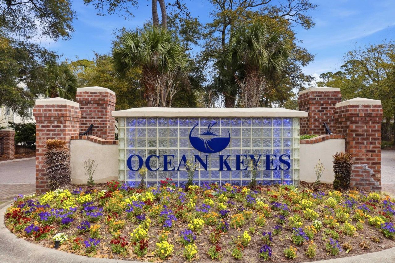 601 Hillside Dr. N Photo 23