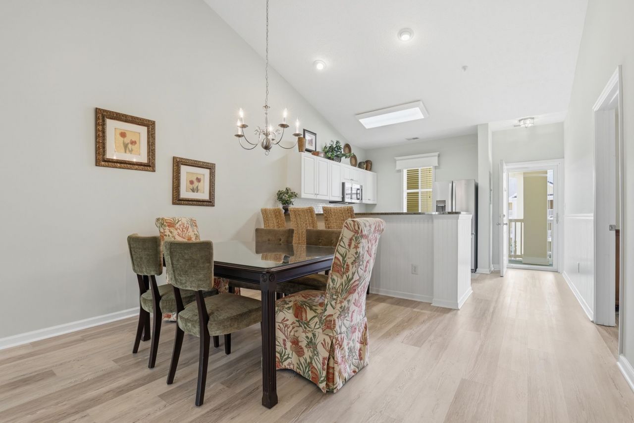 601 Hillside Dr. N Photo 5