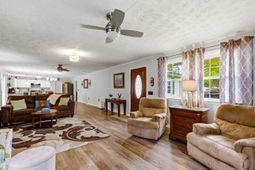 1215 Park Hill Dr. photo 4
