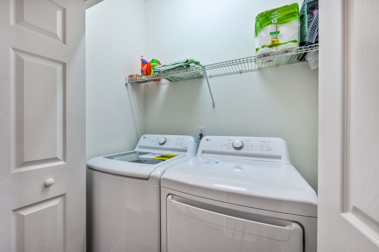 4621 Lightkeepers Way Photo 17