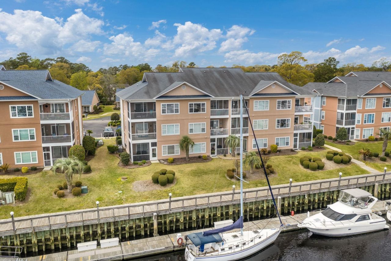 4621 Lightkeepers Way Photo 25