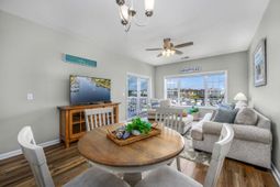 4621 Lightkeepers Way photo 4