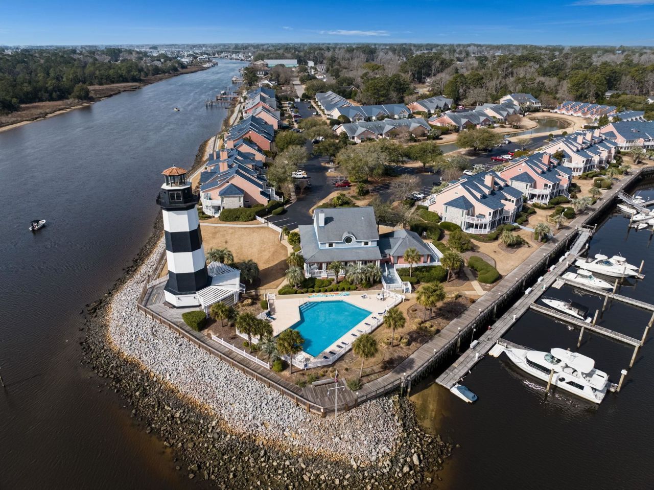 4621 Lightkeepers Way Photo 51