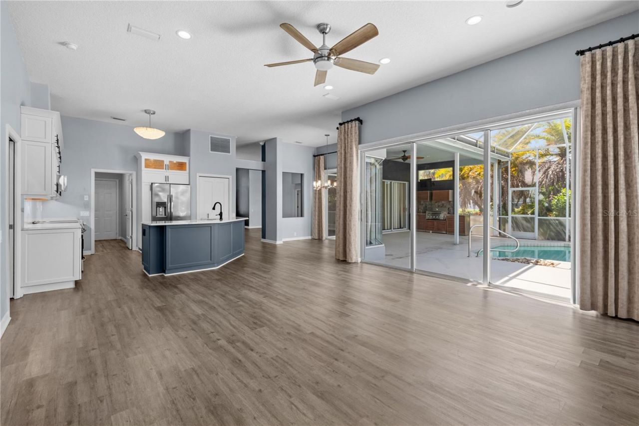 7114 River Club Boulevard, Bradenton, FL 34202 Photo