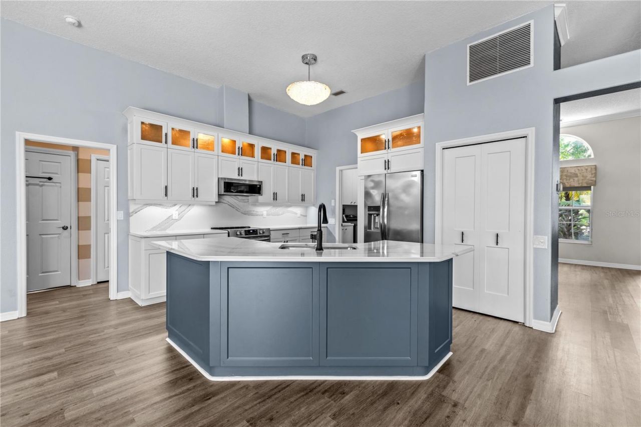 7114 River Club Boulevard, Bradenton, FL 34202 Photo