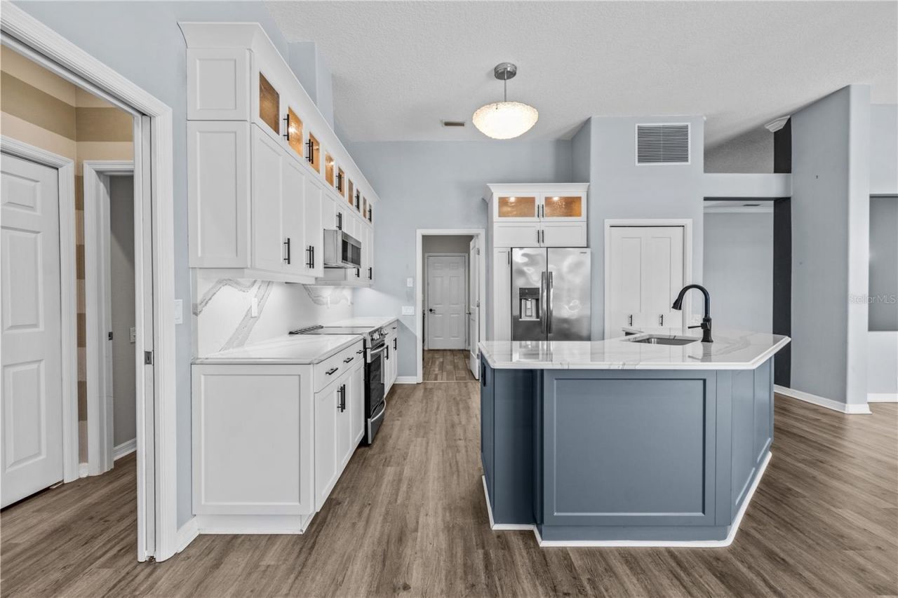 7114 River Club Boulevard, Bradenton, FL 34202 Photo