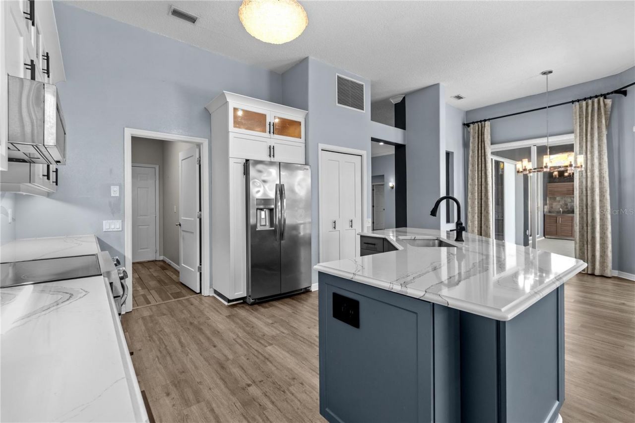 7114 River Club Boulevard, Bradenton, FL 34202 Photo