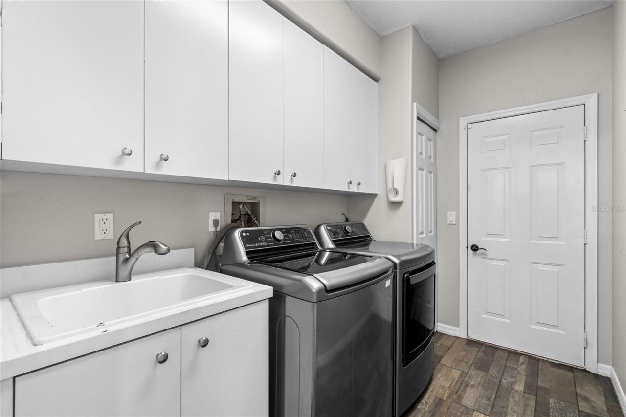 7114 River Club Boulevard, Bradenton, FL 34202 Photo