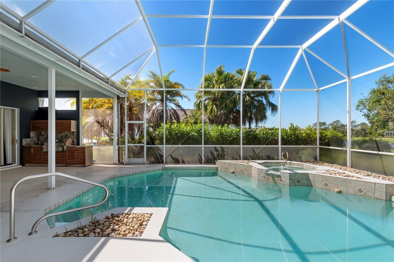 7114 River Club Boulevard, Bradenton, FL 34202 Photo