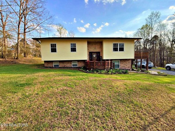 165 Lakebrook Drive, Vonore, TN 37885